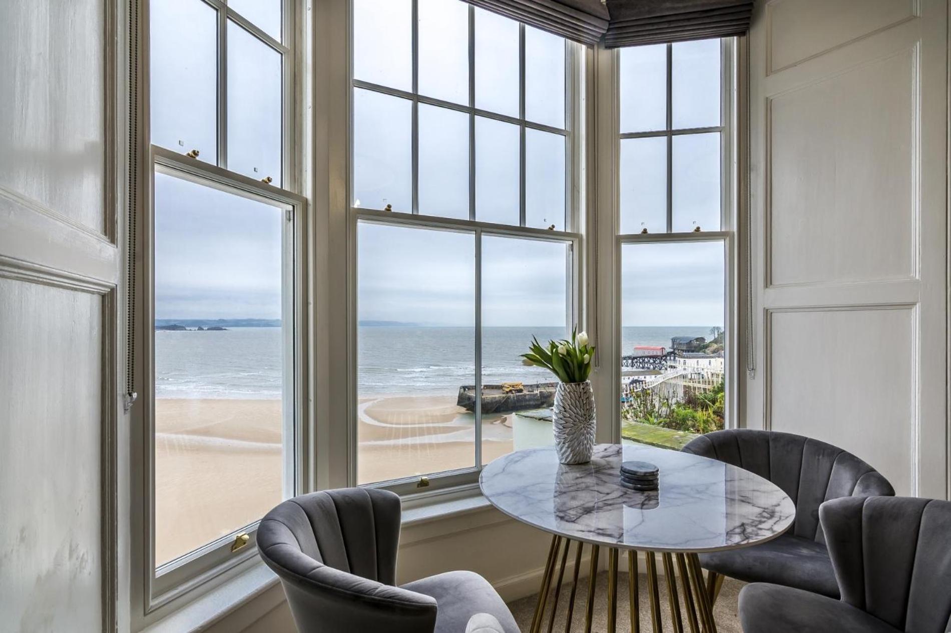 Pieces Of Eight - 2 Bedroom Apartment - Tenby - Exterior photo